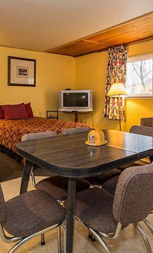 Highland Court Motel Хантсвилл Экстерьер фото